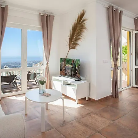 Casa Brittany, Vacation With Sea View * Mijas